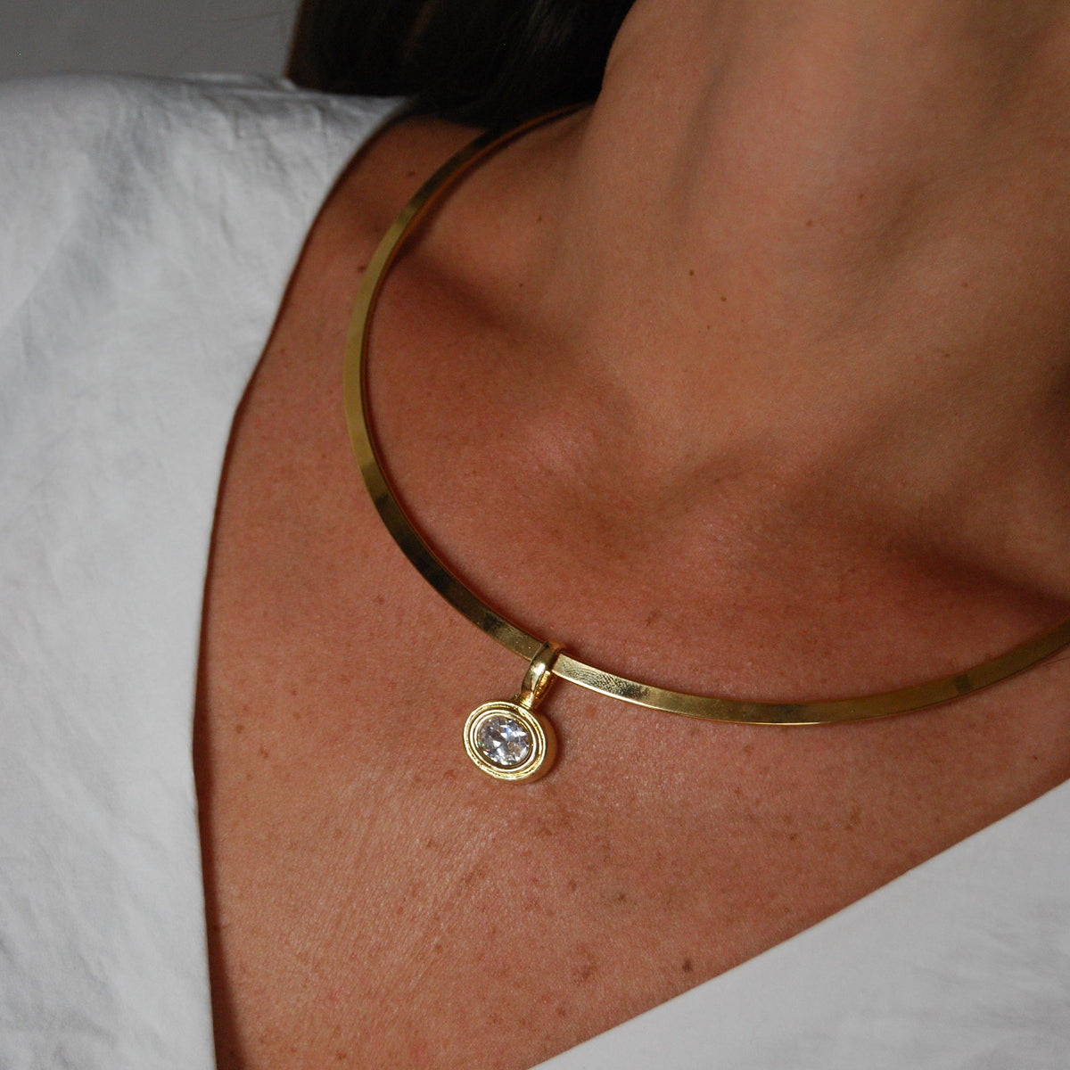Collar Aura